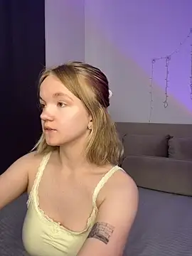 StellaBunny online show from 05-28-26, 11:07