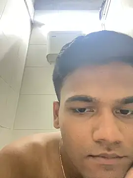 Dazzling dude online show from 03-26-26, 08:58