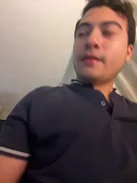 Snapshot of PeterParker99 chatting on 02-11-26, 05:07 PeterParker99 online show from 02-11-26, 05:07