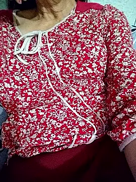 Layla luvv online show from 02-25-26, 10:14