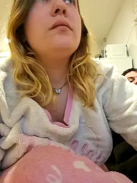 Dulcexpecado online show from 03-25-26, 02:06