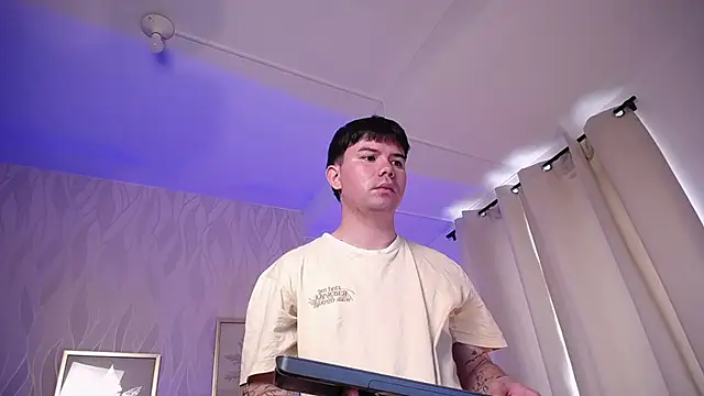 KaiStein online show from 02-19-26, 06:15