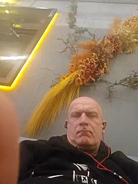 sk8brd snwbrd no snitch online show from 02-17-26, 12:56