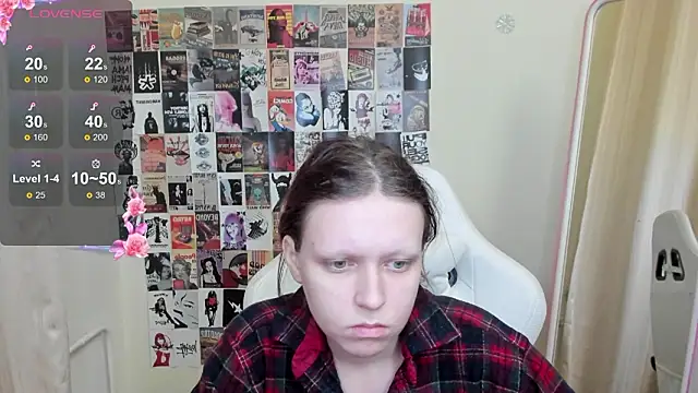 Snapshot of NikolFlostt chatting on 02-18-26, 01:12 NikolFlostt online show from 02-18-26, 01:12