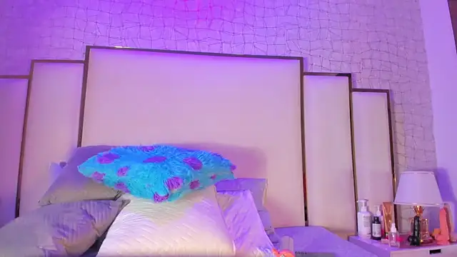 Snapshot of Bunny_Blush1 chatting on 02-22-26, 07:12 Bunny Blush1 online show from 02-22-26, 07:12