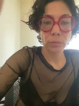 Snapshot of JeanneDuval8888 chatting on 02-13-26, 12:28 JeanneDuval8888 online show from 02-13-26, 12:28