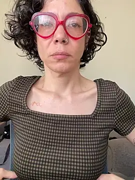 JeanneDuval8888 online show from 05-01-26, 10:47