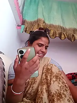 Snapshot of RAJE7053 chatting on 02-21-26, 07:09 RAJE7053 online show from 02-21-26, 07:09