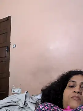 Snapshot of sexysilmy chatting on 06-23-26, 07:17 sexysilmy online show from 06-23-26, 07:17