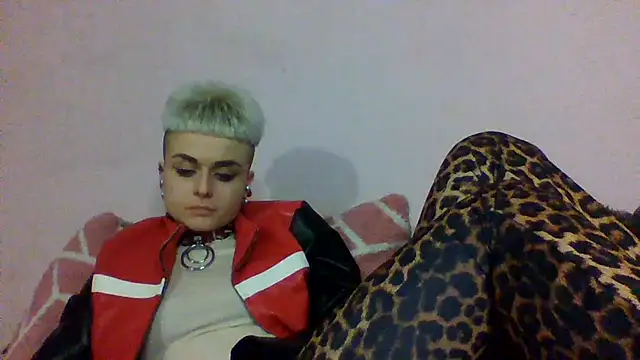 Snapshot of AlisaDear257 chatting on 02-23-26, 09:01 AlisaDear257 online show from 02-23-26, 09:01