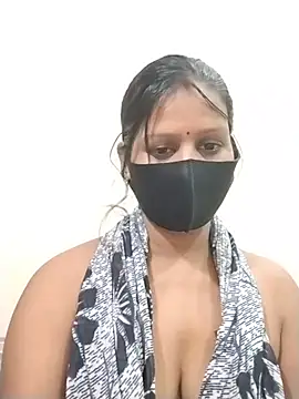 Snapshot of ankita077 chatting on 04-19-26, 01:54 ankita077 online show from 04-19-26, 01:54