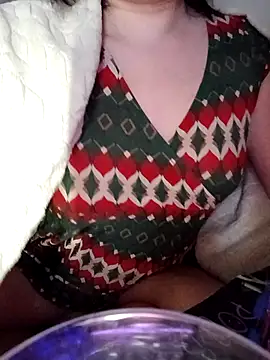 Snapshot of HornyCumBitch chatting on 02-13-26, 02:46 HornyCumBitch online show from 02-13-26, 02:46