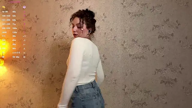 Snapshot of ShawnaBree chatting on 02-26-26, 08:41 ShawnaBree online show from 02-26-26, 08:41