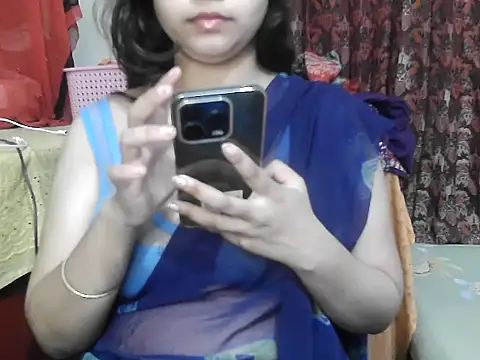 Snapshot of Arohi-67 chatting on 05-13-26, 02:47 Arohi-67 online show from 05-13-26, 02:47