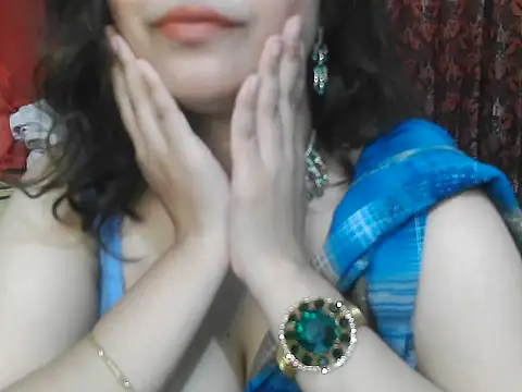 Snapshot of Arohi-67 chatting on 05-22-26, 03:06 Arohi-67 online show from 05-22-26, 03:06