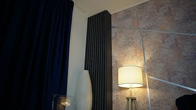 Snapshot of BlondieRhea chatting on 02-24-26, 01:20 BlondieRhea online show from 02-24-26, 01:20