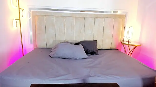 Snapshot of KeilySweety chatting on 02-14-26, 12:13 KeilySweety online show from 02-14-26, 12:13