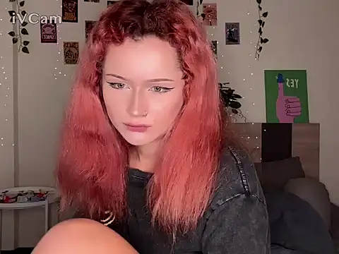 Snapshot of pixieyes00n chatting on 02-26-26, 12:26 pixieyes00n online show from 02-26-26, 12:26