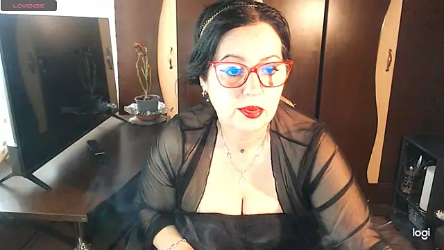 Snapshot of exiMIlf chatting on 02-20-26, 12:49 exiMIlf online show from 02-20-26, 12:49