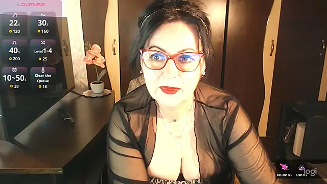 exiMIlf online show from 04-12-26, 03:06