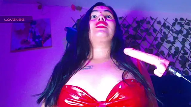 Snapshot of TaniaSpace chatting on 03-04-26, 03:34 TaniaSpace online show from 03-04-26, 03:34