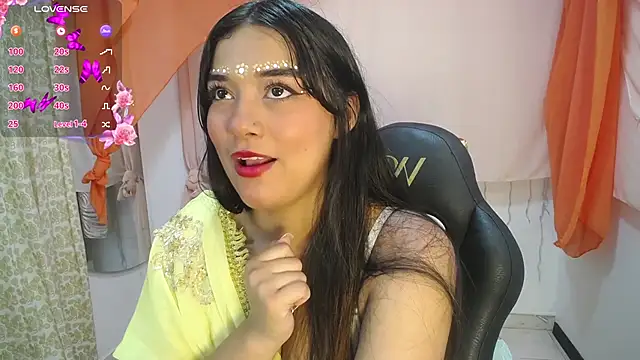 Snapshot of Sita_Nair chatting on 04-27-26, 12:14 Sita Nair online show from 04-27-26, 12:14