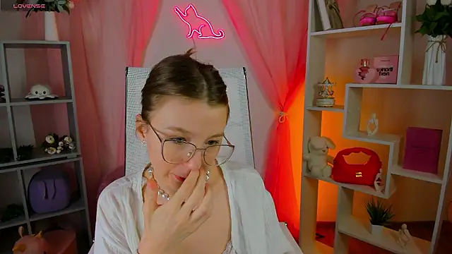 ElliFrankenweenie online show from 03-04-26, 06:19