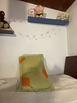 Snapshot of Cami_Blossom chatting on 02-28-26, 11:11 Cami Blossom online show from 02-28-26, 11:11