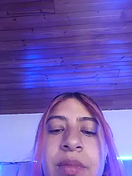 Snapshot of lunabloom2 chatting on 03-03-26, 02:01 lunabloom2 online show from 03-03-26, 02:01