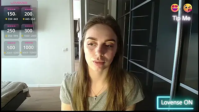  julia wonderful  online show from 04-11-26, 08:29