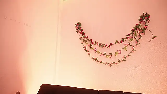 TiffanySander online show from 03-22-26, 04:16