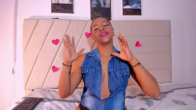 Snapshot of samaraa_smith1 chatting on 02-21-26, 12:06 samaraa smith1 online show from 02-21-26, 12:06