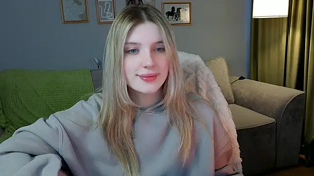 honey kors online show from 03-28-26, 05:18