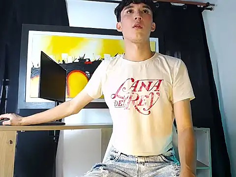 Snapshot of jullian_ricci chatting on 02-27-26, 07:25 jullian ricci online show from 02-27-26, 07:25