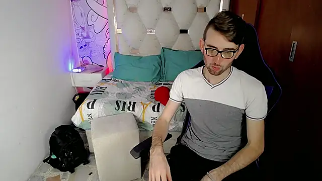 Top and bottom online show from 02-19-26, 08:05