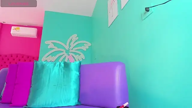 Snapshot of Hada_Magica chatting on 03-27-26, 07:02 Hada Magica online show from 03-27-26, 07:02