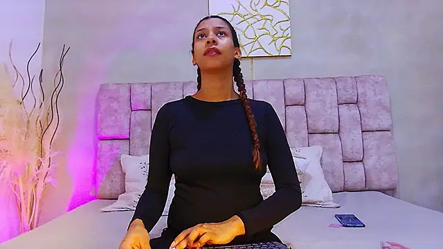 MelanyStone  online show from 05-22-26, 12:33