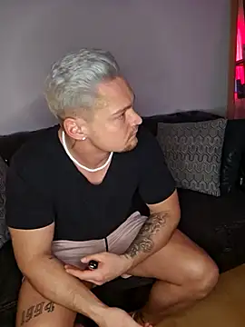 Snapshot of EddyRise- chatting on 02-13-26, 06:26 EddyRise- online show from 02-13-26, 06:26