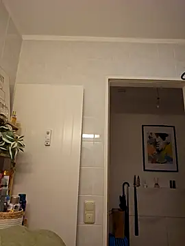 Snapshot of EddyRise- chatting on 02-21-26, 06:42 EddyRise- online show from 02-21-26, 06:42