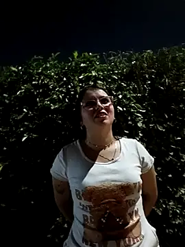 Snapshot of Royal_street_1 chatting on 02-19-26, 01:45 Royal street 1 online show from 02-19-26, 01:45