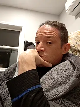 Snapshot of ShadowLove85 chatting on 03-30-26, 04:13 ShadowLove85 online show from 03-30-26, 04:13