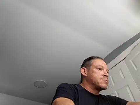 ShadowLove85 online show from 06-17-26, 04:41