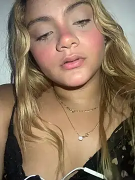 ayla0881 online show from 02-15-26, 10:50