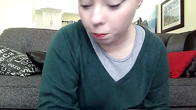 Snapshot of ShySweetheart chatting on 03-04-26, 06:14 ShySweetheart online show from 03-04-26, 06:14