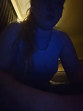 Snapshot of ShySweetheart chatting on 03-24-26, 04:28 ShySweetheart online show from 03-24-26, 04:28