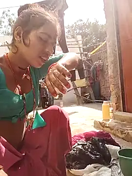 Snapshot of Anjli_hote chatting on 02-12-26, 07:47 Anjli hote online show from 02-12-26, 07:47