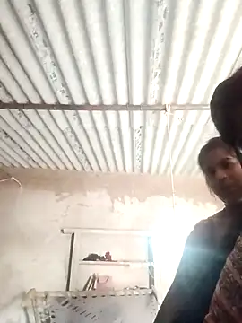 Snapshot of Anjli_hote chatting on 02-19-26, 07:15 Anjli hote online show from 02-19-26, 07:15