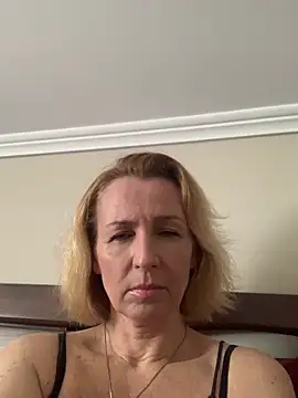 VeltaMur975 online show from 02-15-26, 09:19