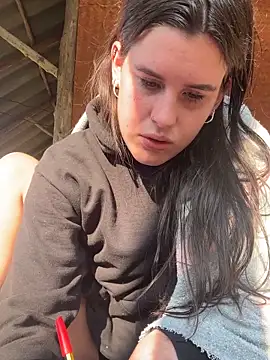 Snapshot of fairy_bell chatting on 02-17-26, 01:13 fairy bell online show from 02-17-26, 01:13