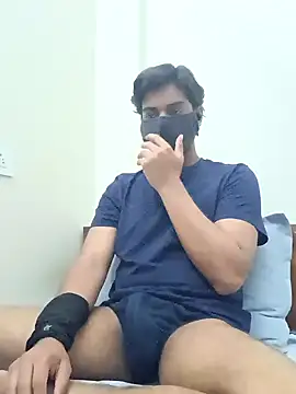 notanerd22 online show from 04-18-26, 07:40